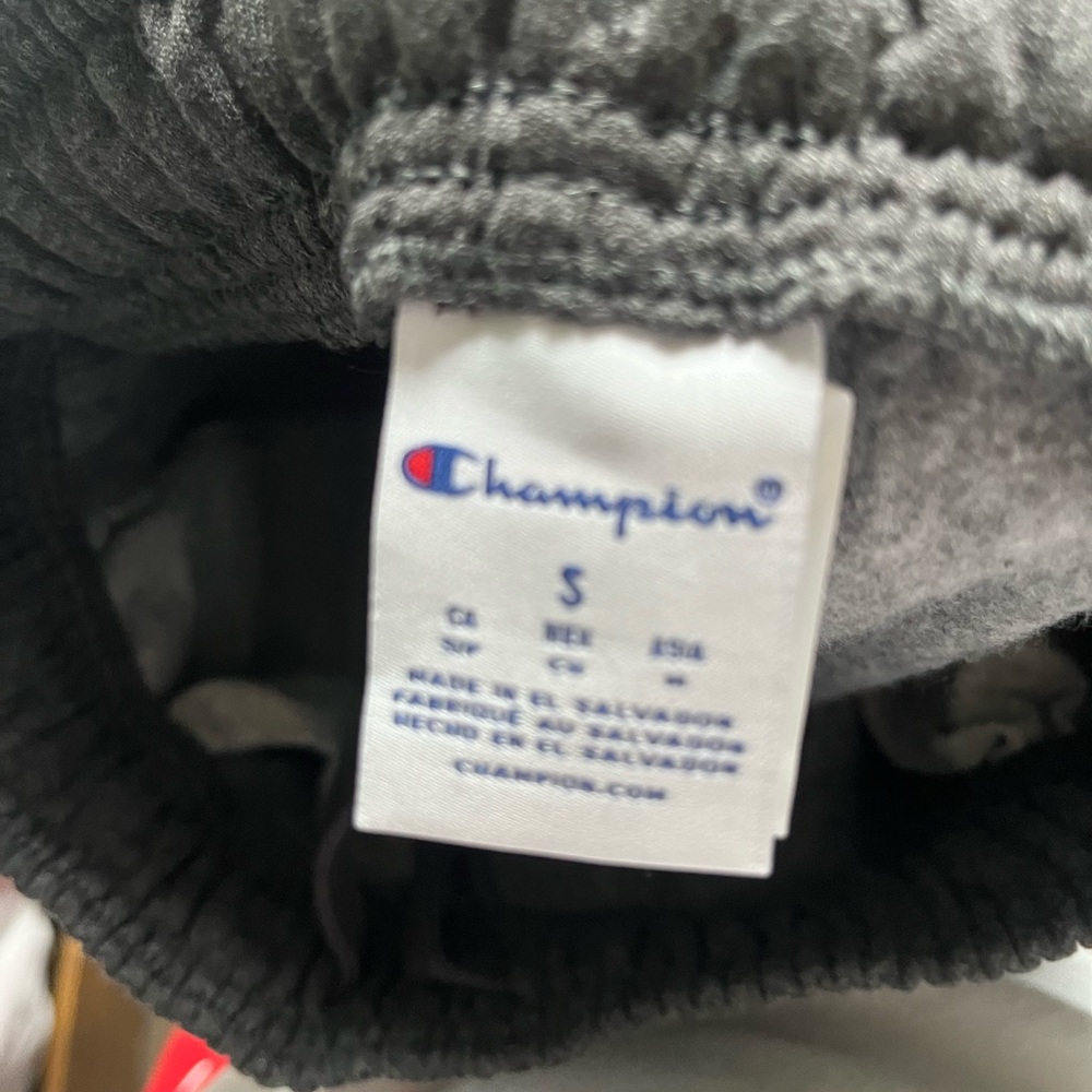 men’s small sweatpants. NEW